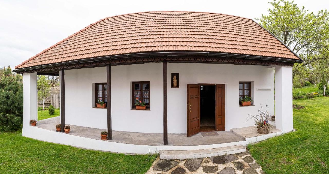 Ubytovanie Na Vcelej Farme Polichno Экстерьер фото